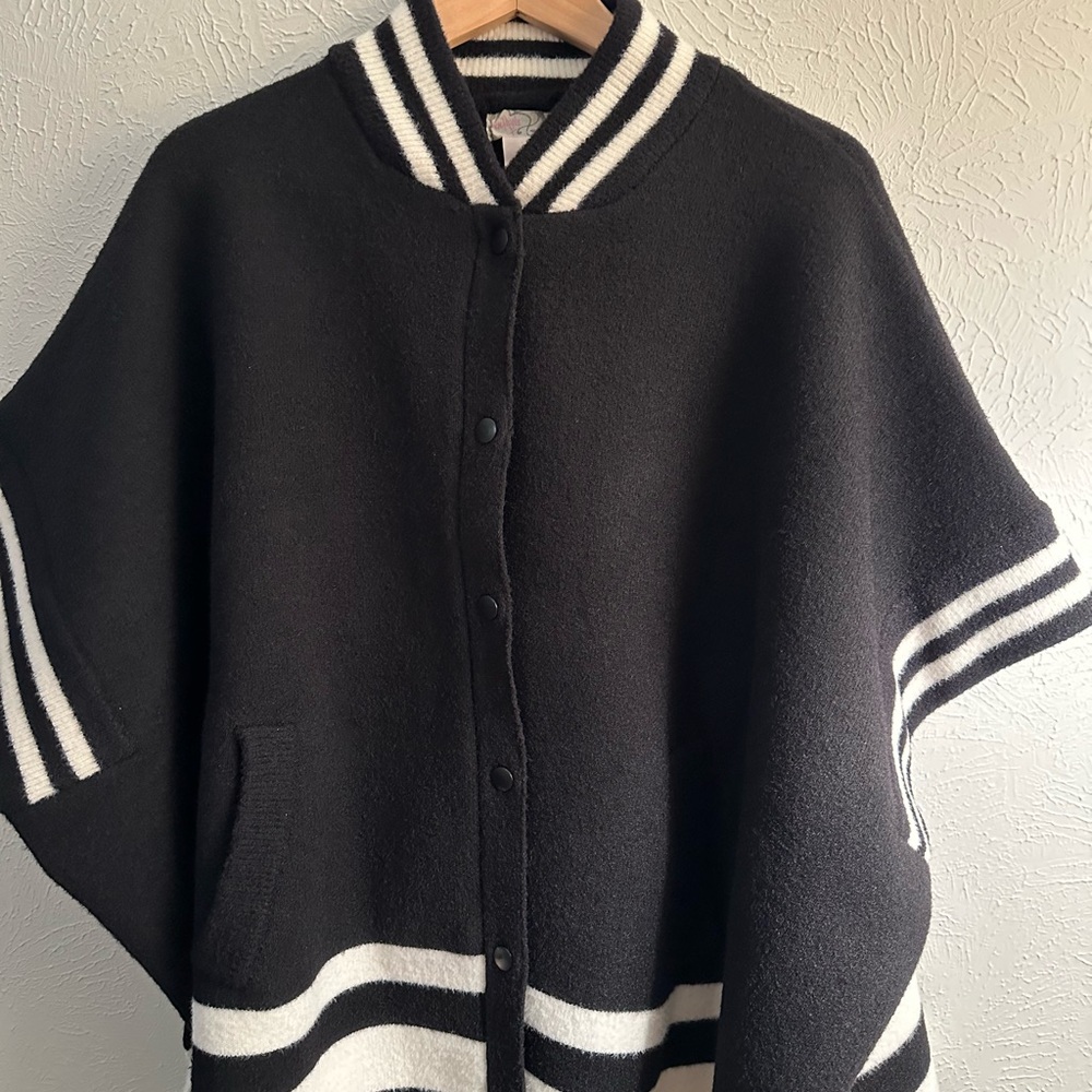 Free people Cape Jacket with Pockets